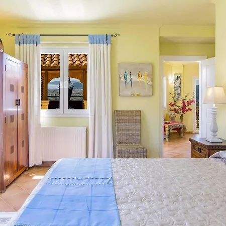 ヴィラ Rachi Sleeps 8 Pool Air Con Wifi